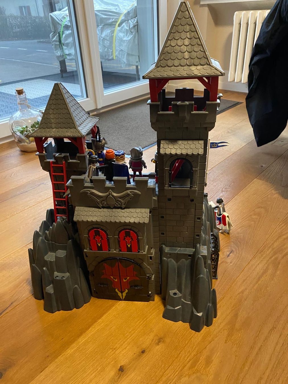Playmobil Giocattoli: Playmobil Ritterburg mit Drachen – Usato da Auenstein venduto da moin. 2