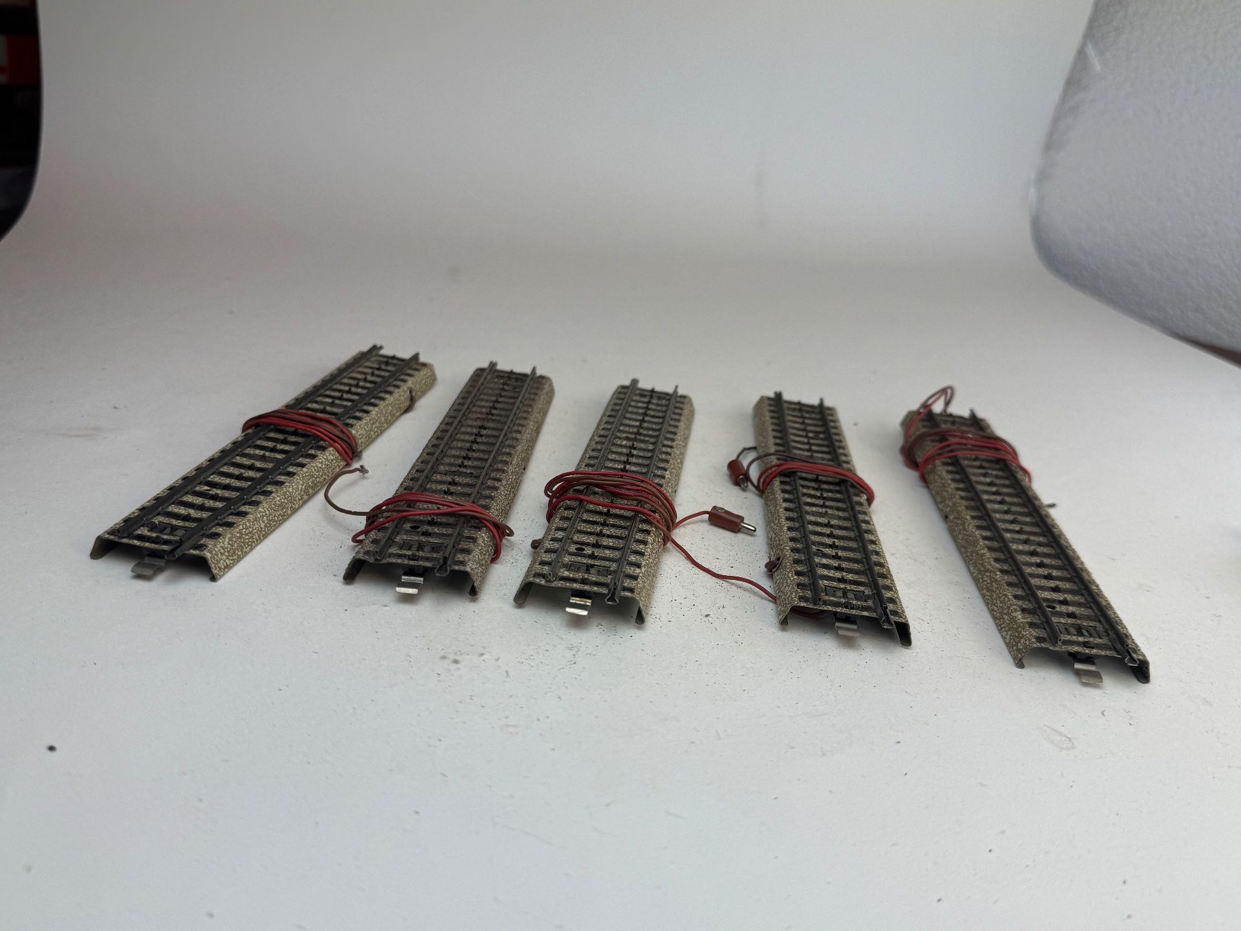 Märklin Modellini di ferrovie: VE1- Märklin  Anschlussschienen gerade – Usato da Elm venduto da Wikmtz