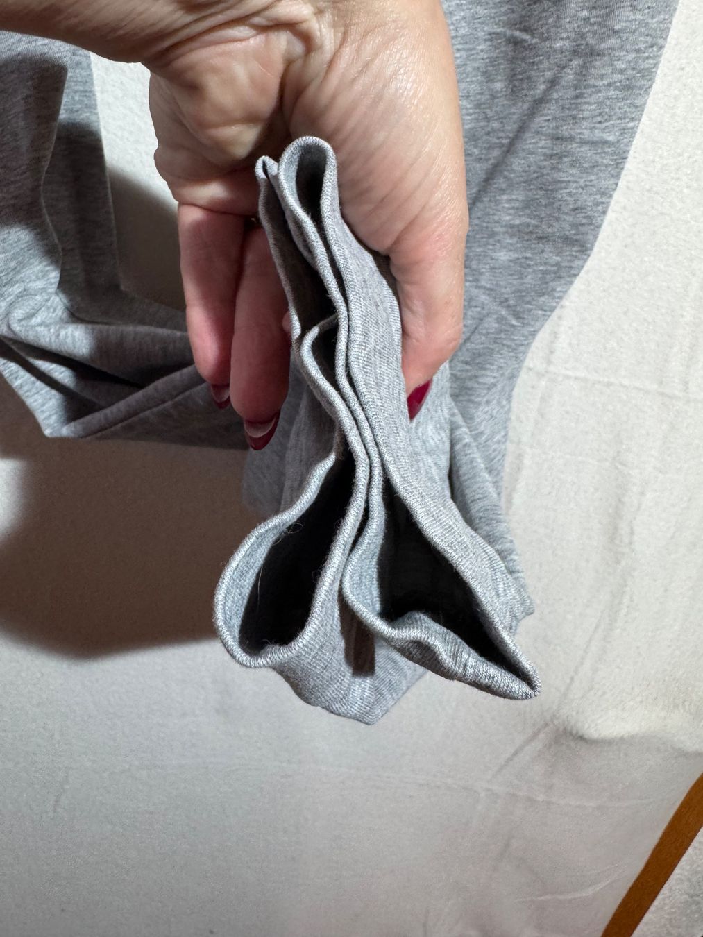 Reebok Pantaloni: Trainerhose von Reebok Gr. M – Usato da Grosswangen venduto da SALE_SALE_SALE 9