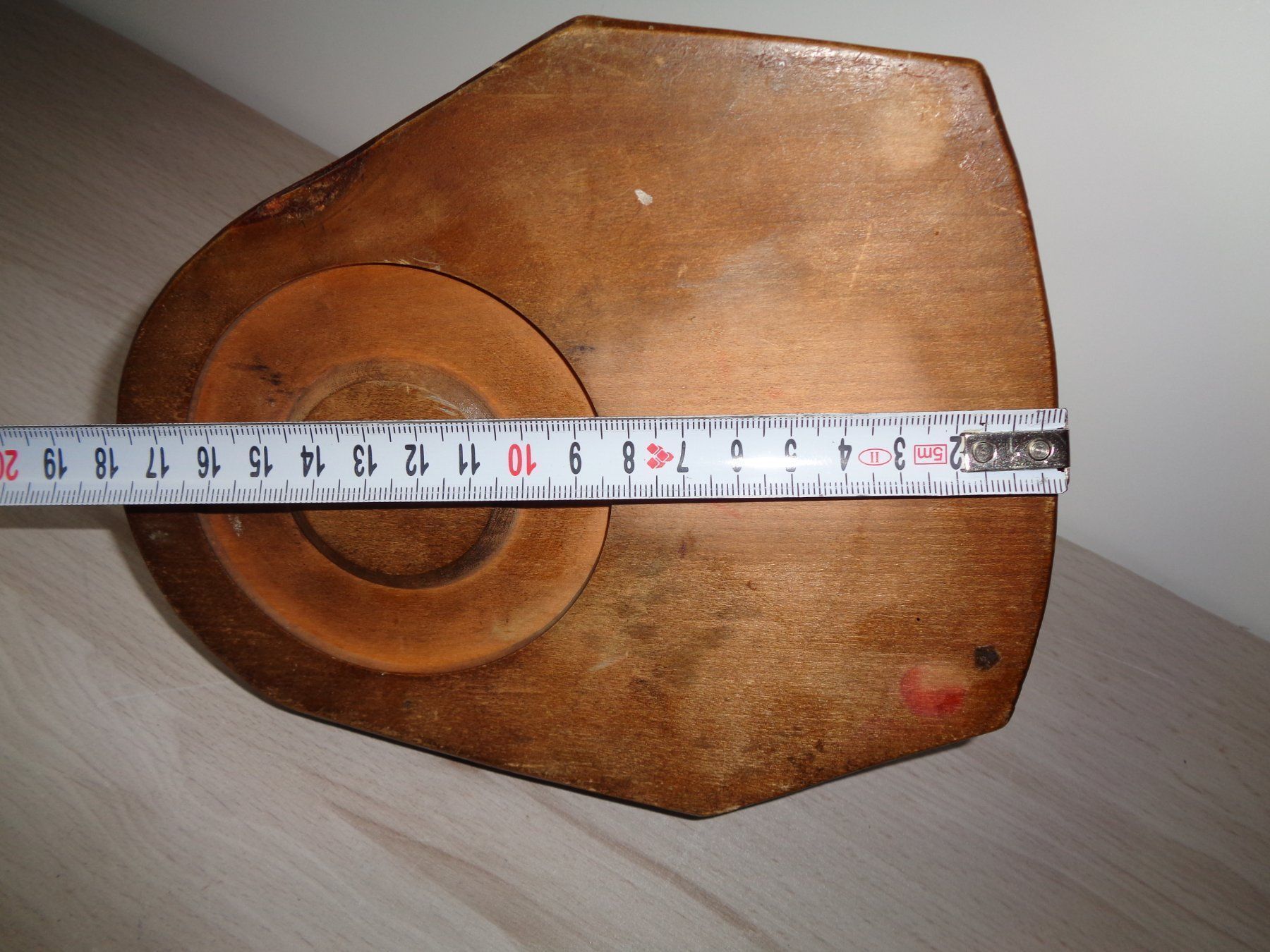 Articoli in legno: BRIENZER BÄR ASCHENBECHER HOLZ GESCHNITZT – Usato da Henggart venduto da Pascha22 5