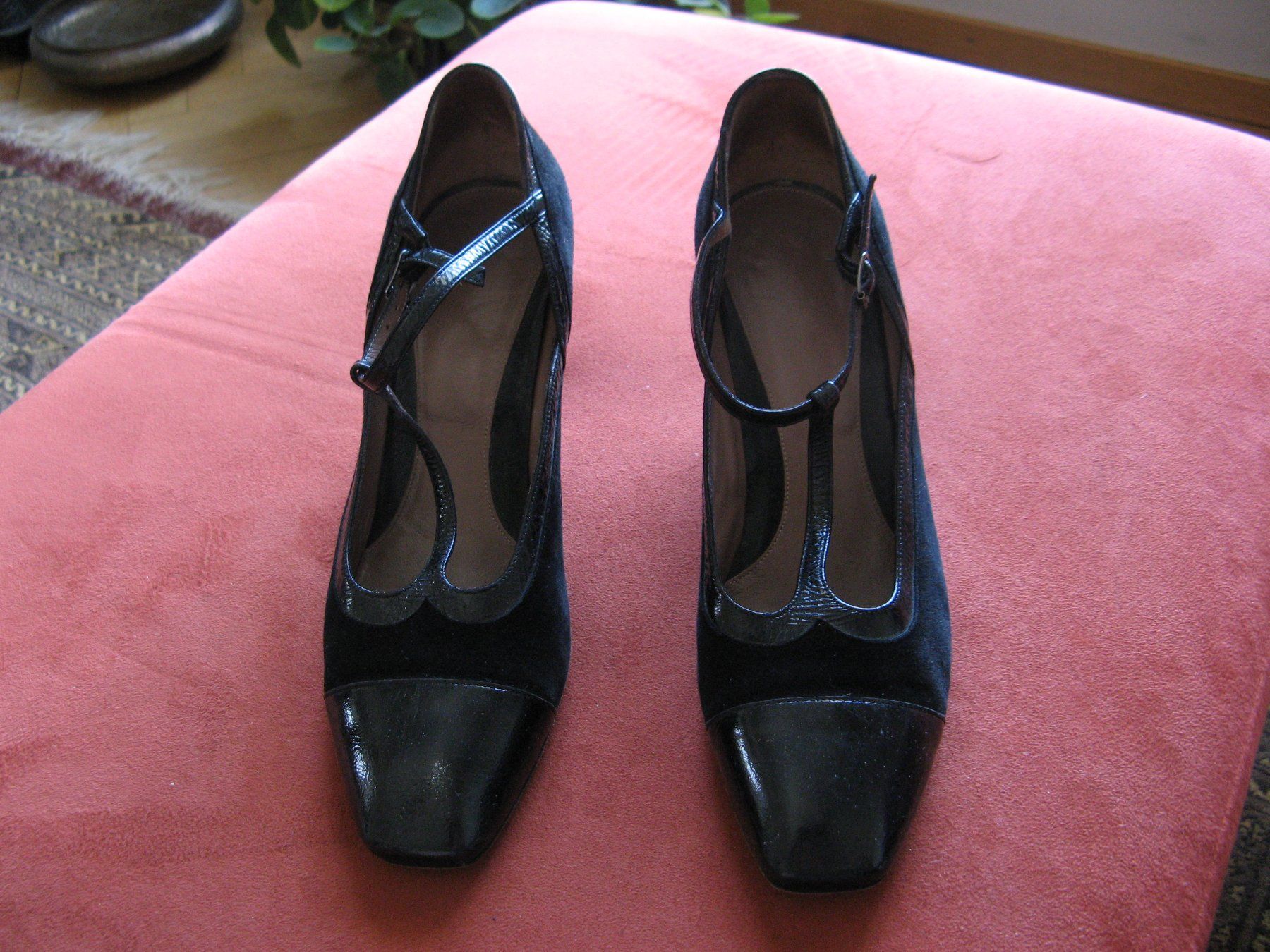 Scarpe da donna: schwarze Sandaletten Gr. 40 von GiorM – Usato da Zürich venduto da apil