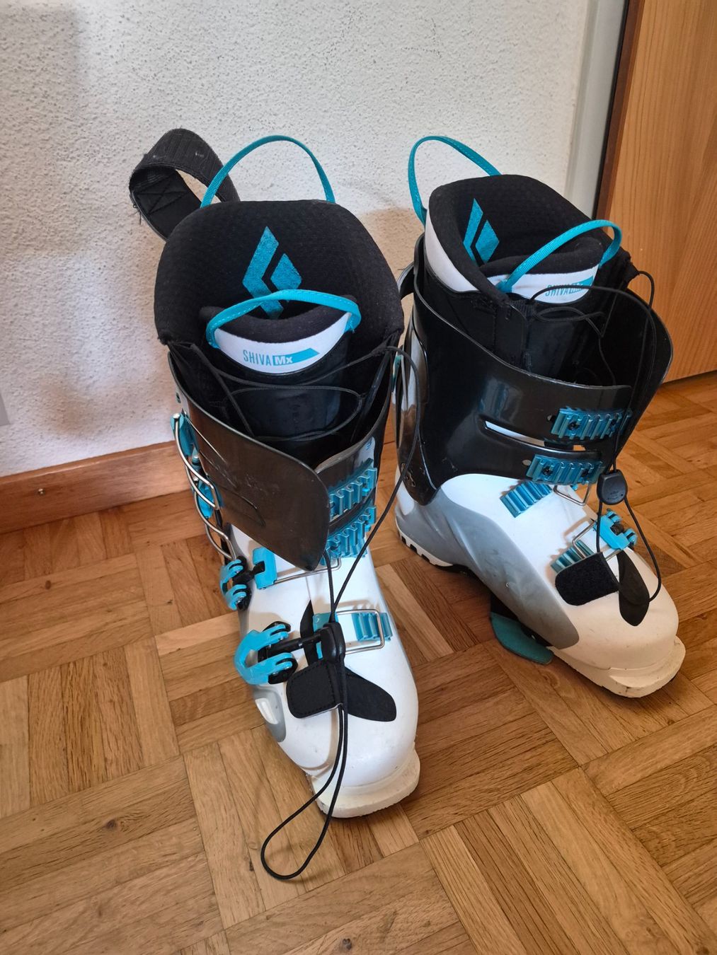 Damenschuhe: Tourenskischuhe Black Diamond – Gebraucht aus Engelberg von odlochristen