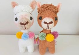 Alpaka- Handgestrickter Spielzeug- Handarbeit- Amigurumi