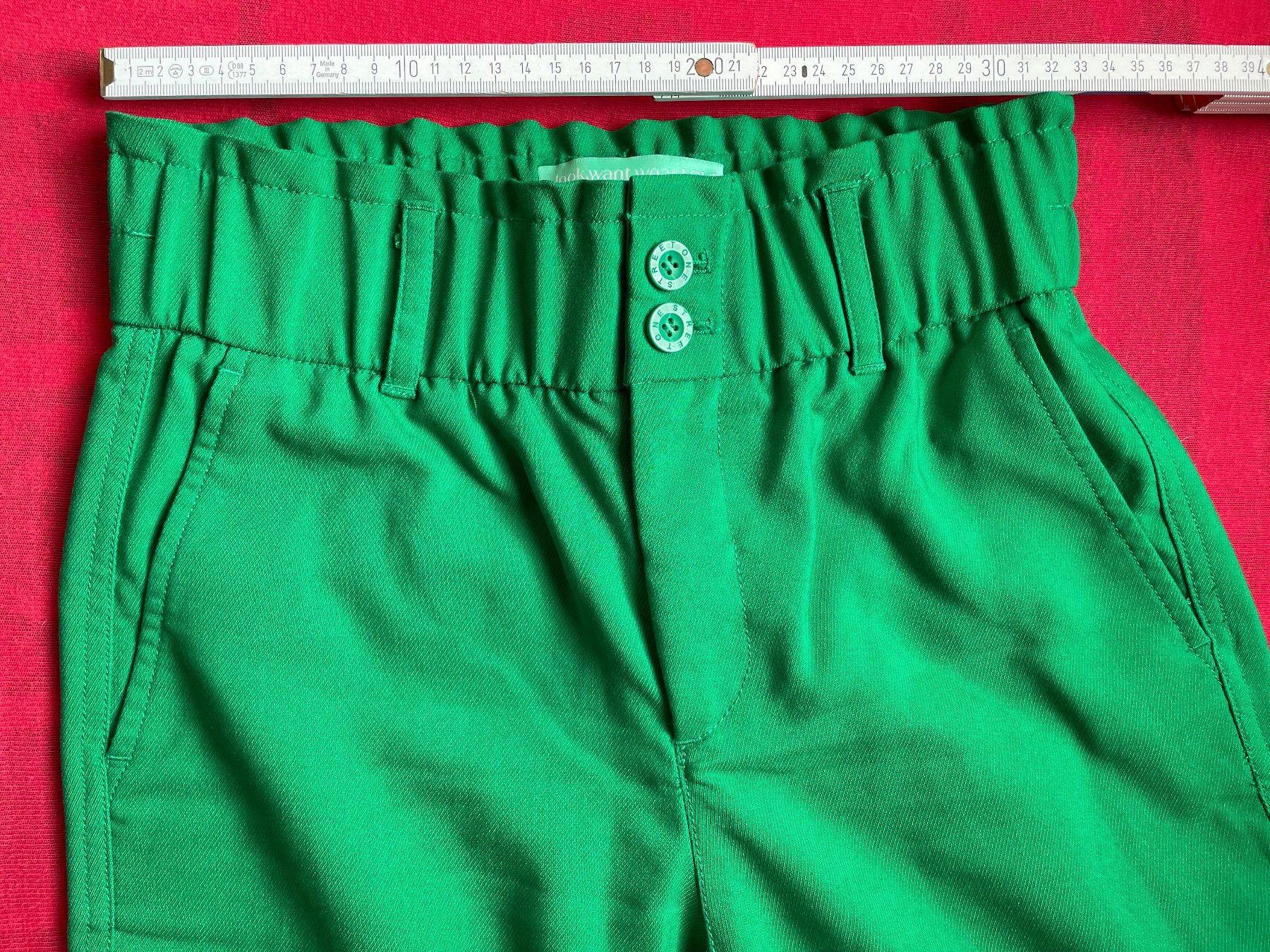 Pantaloni: Street One Hose Gr 34 – Usato da Niederbipp venduto da Rosamunde44