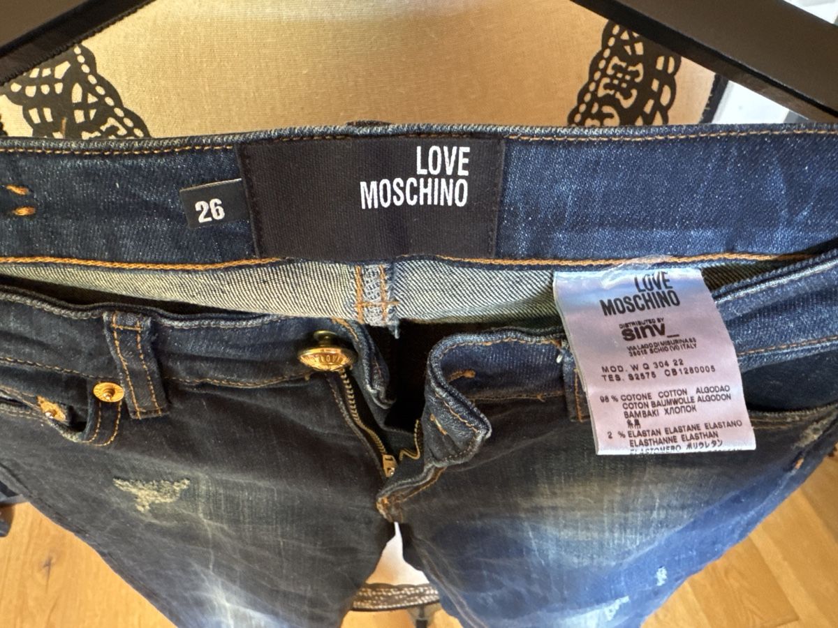 Moschino Jeans: Jeans Love Moschino Grösse 26 – Nuovo (secondo la descrizione) da Schiers venduto da lenisenka 1