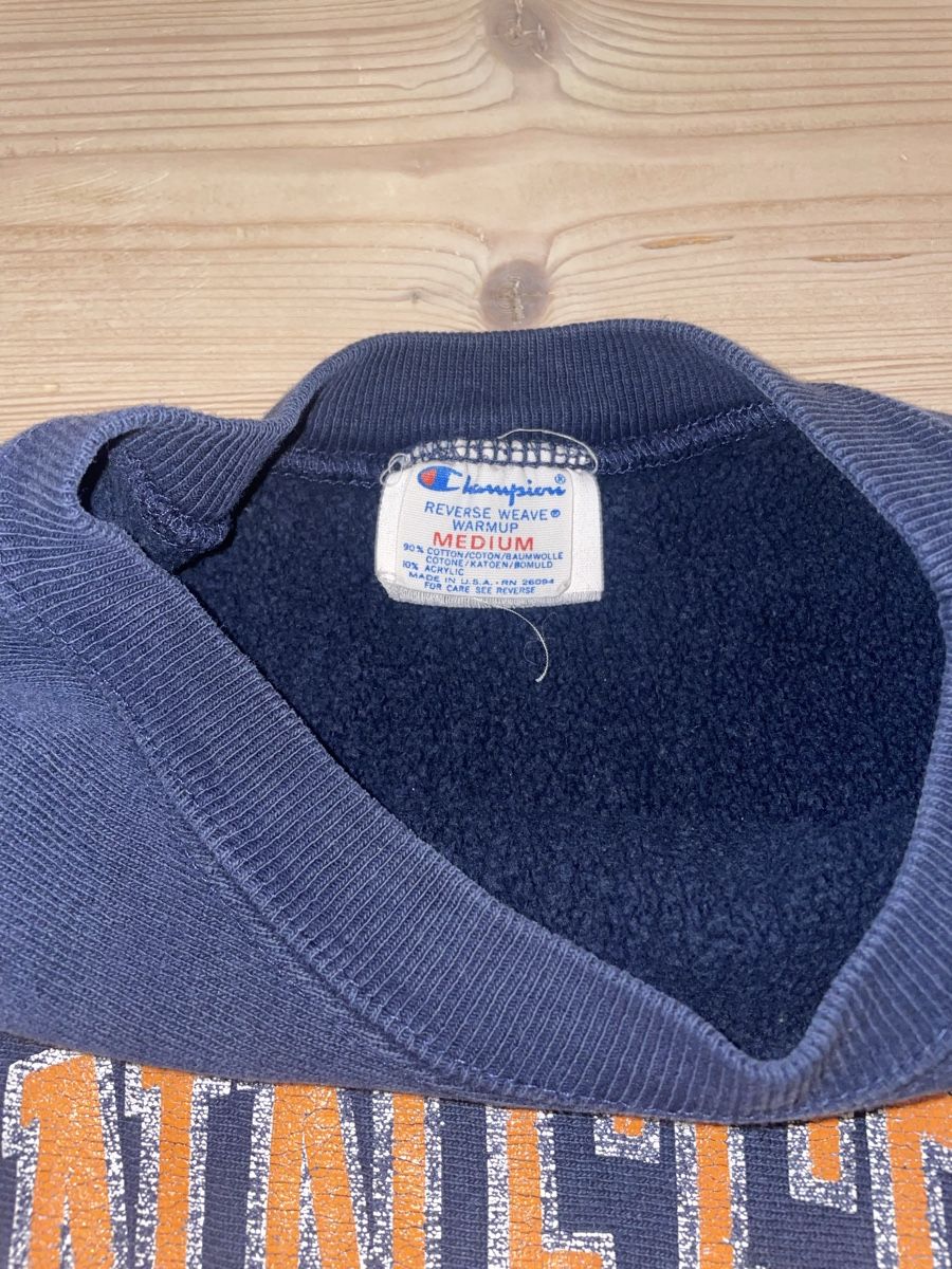 Pullover & Sweatshirts: Vintage Champion Pullover – Gebraucht aus Schönenberg ZH von Andrin009 1