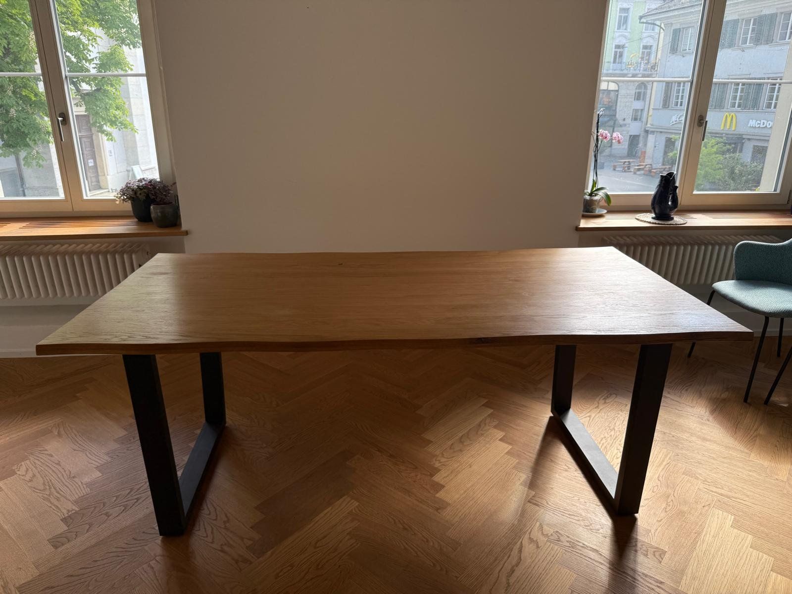 Tavoli: Holz- und Metalltisch 200x100 – Usato da Zürich venduto da luc_8wll 1