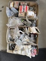 Konvolut Installatinsmaterial Eisen Fittings Schrauben 3 Kar