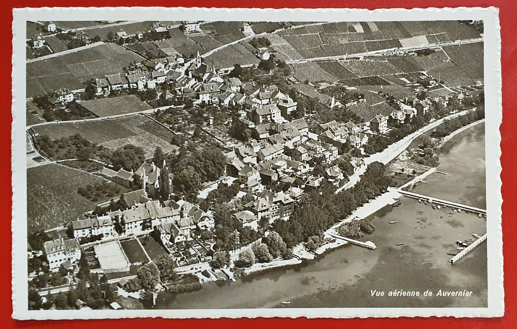 Cartoline postali: Flugaufnahme Auvernier 1941 – Usato da Kreuzlingen venduto da Rschweiz1