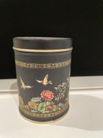 Schöne schwarze Teedose asiatischer Stil