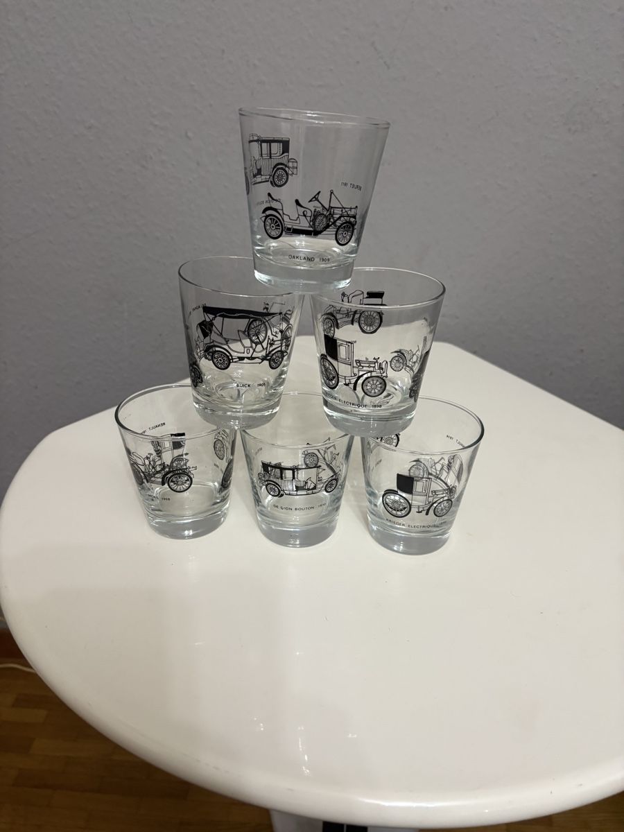 Bicchieri: Verres avec présentoir vintage  – Usato da petit lancy venduto da FerreiraLuis 1