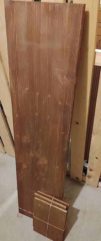 Holzartikel: Verschiedene Holzreste – Gebraucht aus Balgach von ste_wqc7 2
