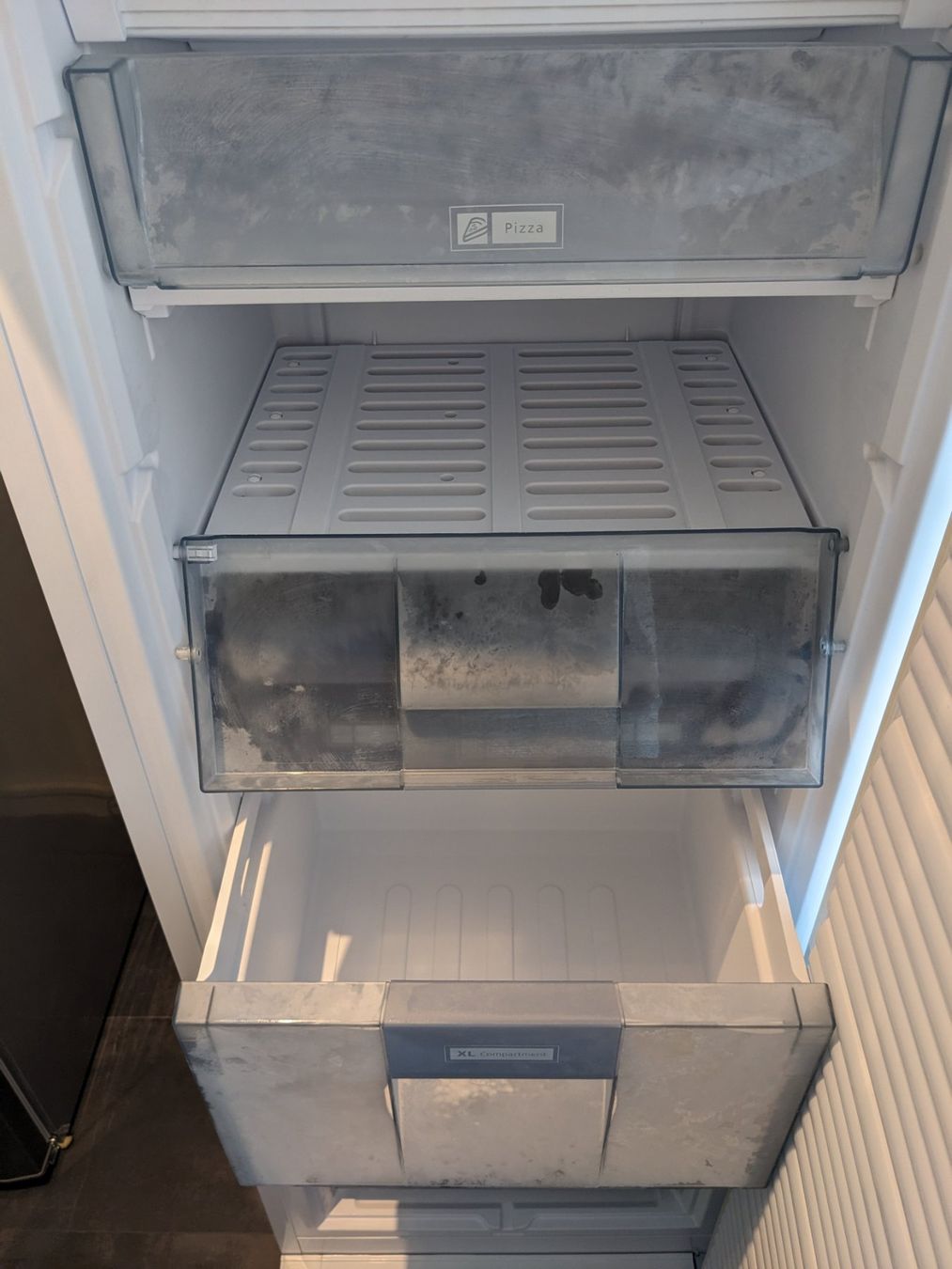 Bauknecht Gefrierschrank: Gefrierschrank Bauknecht NO FROST – Gebraucht aus Horn von  4