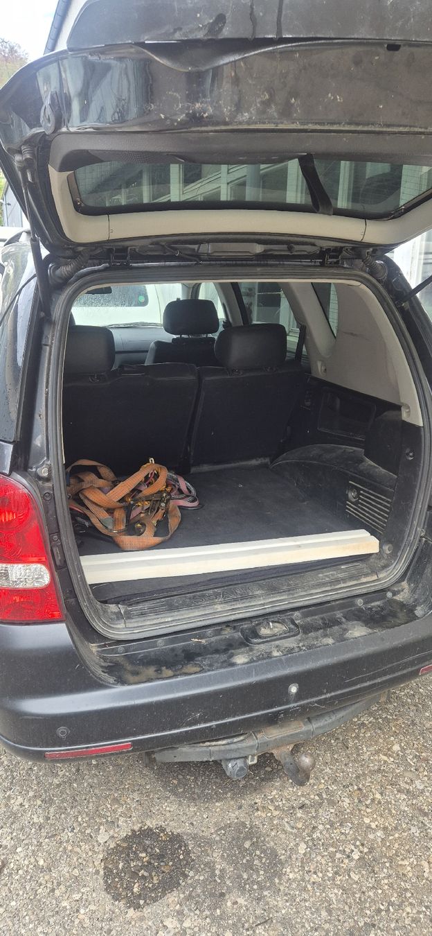 KGM-Ssangyong Autos: Ssangyong Rexton – Gebraucht aus Basel von Cscro06 6