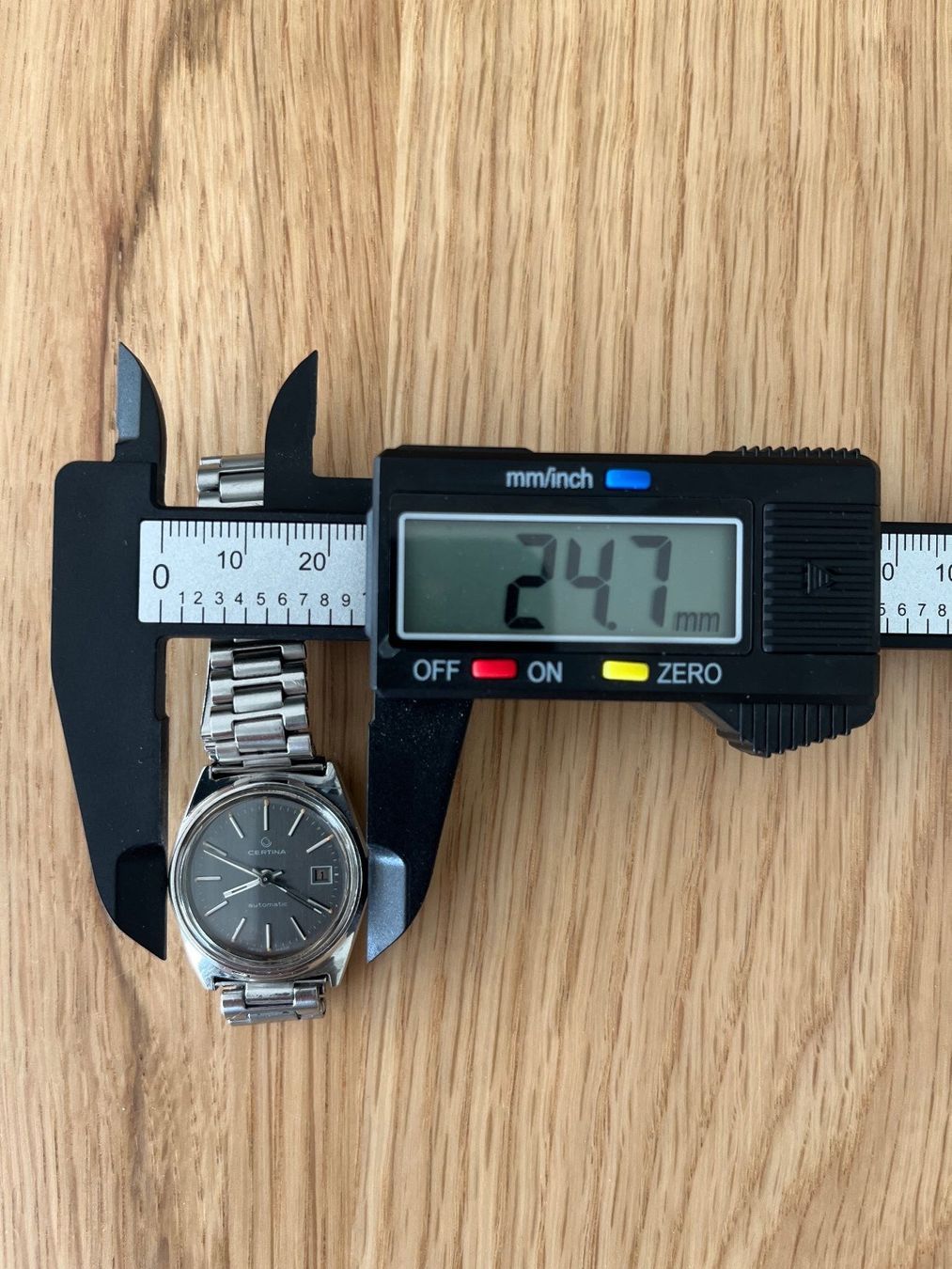 Certina Uhren: Certina Automatic Women Watch – Gebraucht aus Mellingen von  4