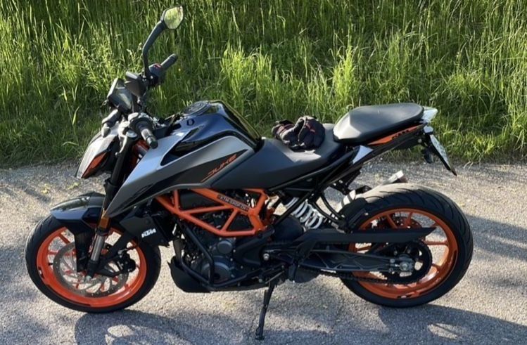 KTM Strada: KTM 390 Duke – Usato da Aedermannsdorf venduto da Molinero_