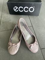 Ballerina von ecco