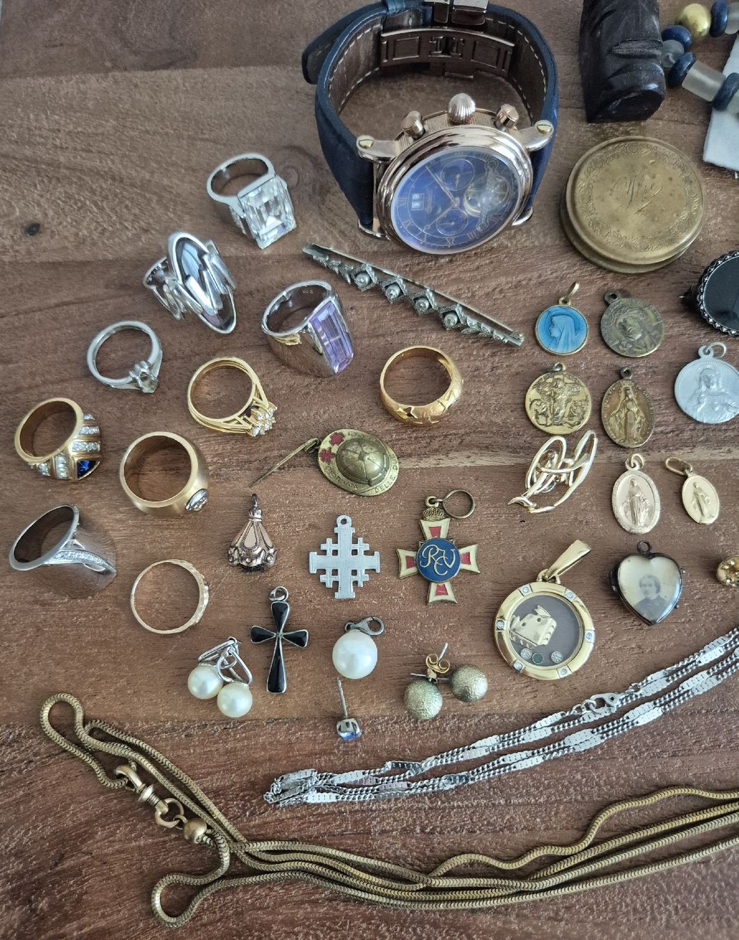 Altri gioielli: Schmuck-Lot 8 – Usato da Zürich venduto da Dalema13 2