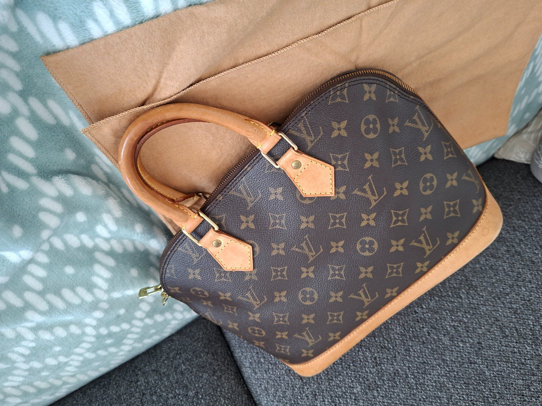 Louis Vuitton Borse da donna: Louis Vuitton Alma Monogram/Handbag/Tasche!! – Usato da Goldach venduto da mamakotzi 9