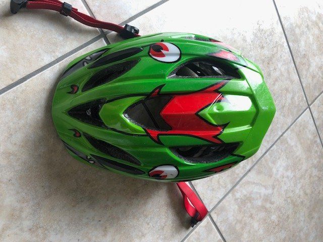 Helme: Drachen-Velohelm 45-53 cm Marke Lazer – Gebraucht aus Schmitten FR von FAJost 1