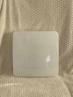Weisse  Deckenlampe, quadratisch