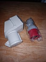 Steckdose und Stecker CEE32 A