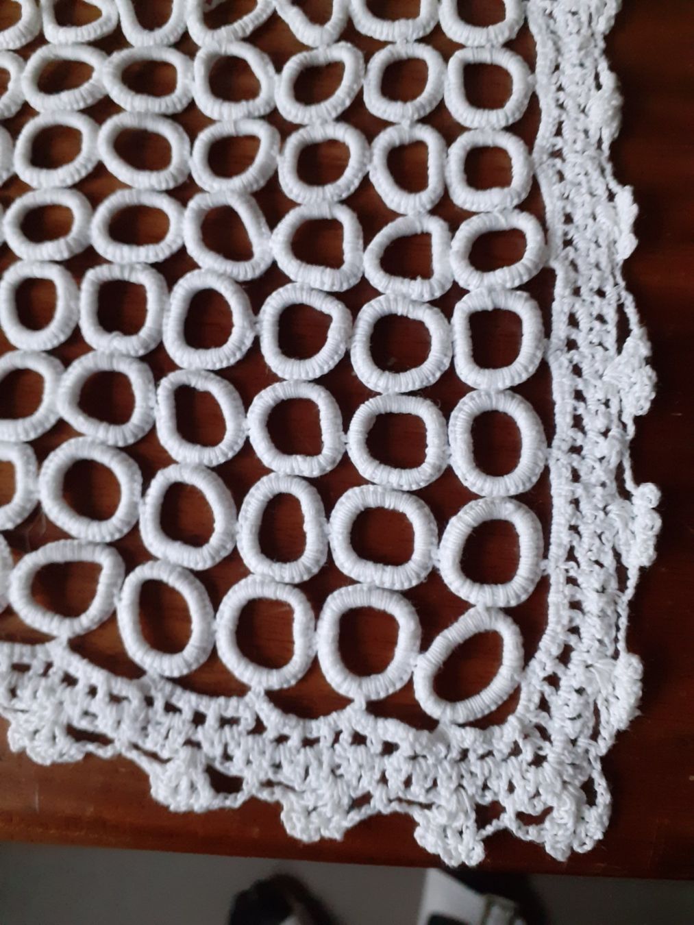 Altra biancheria da tavola: Tischdecke - Tischtuch - gehäkelt – Usato da Zuerich venduto da lichti 2