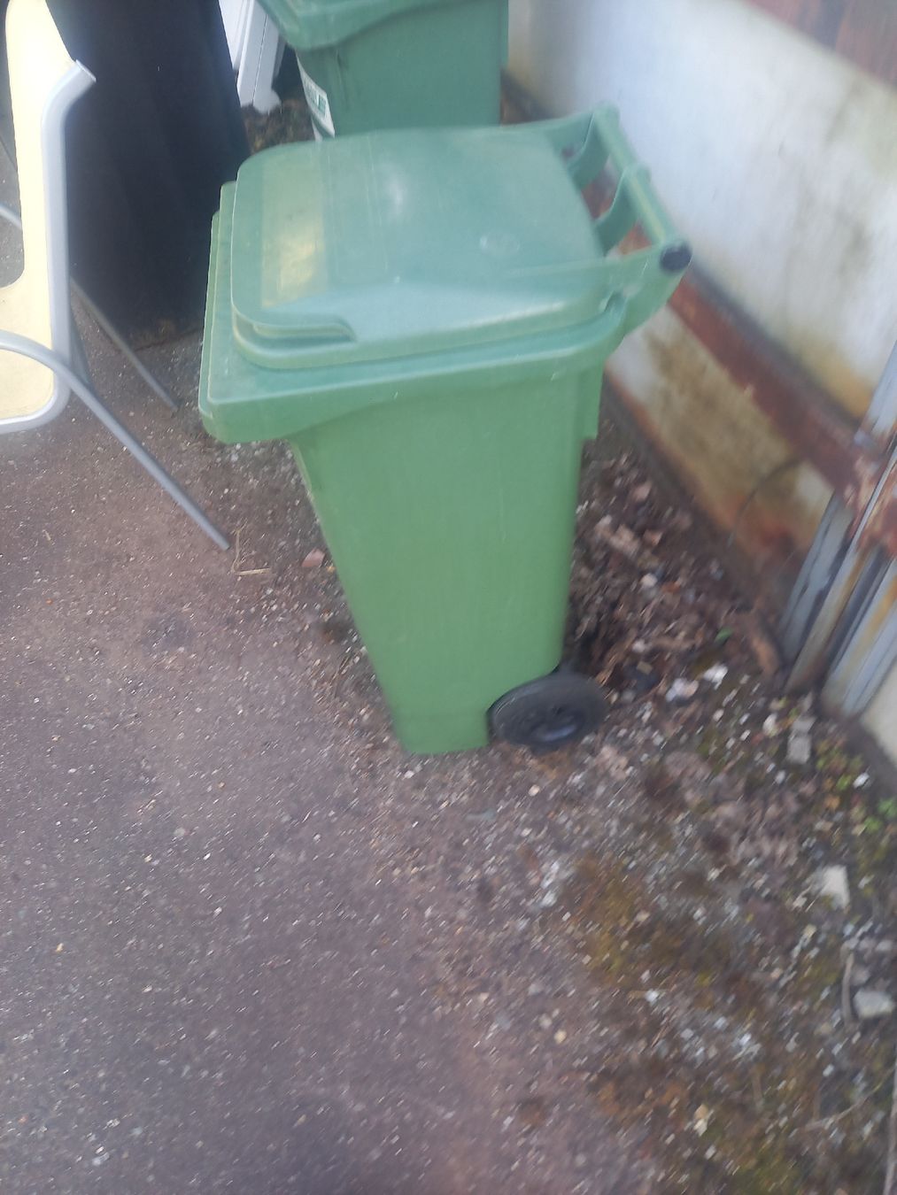 Banconi: Grüncontainer 120 Liter – Usato da NIEDERBUCHSITEN venduto da jut_lpv5 1