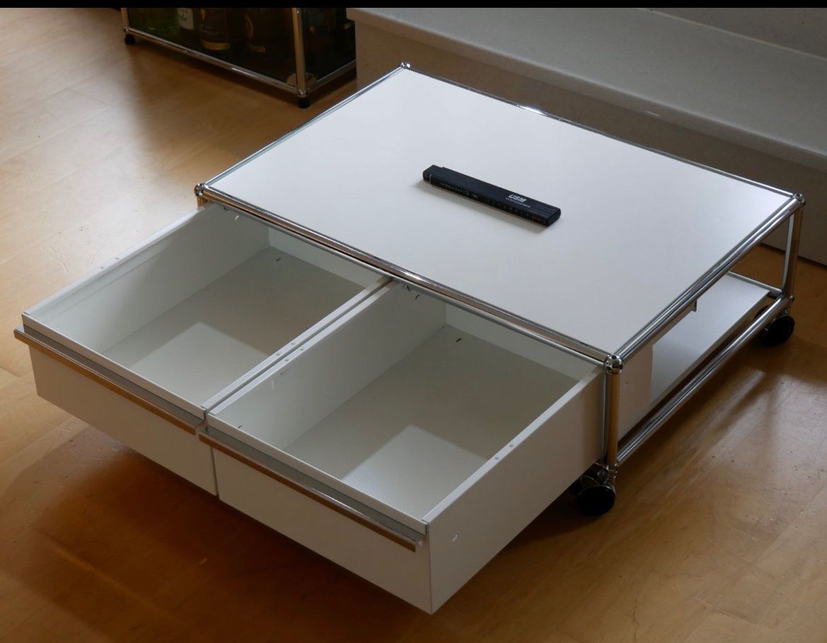 USM Mobili TV: USM Haller Lowboard Couchtisch  mit Schubladen im Format A6 – Usato da Opfikon venduto da lula21 1