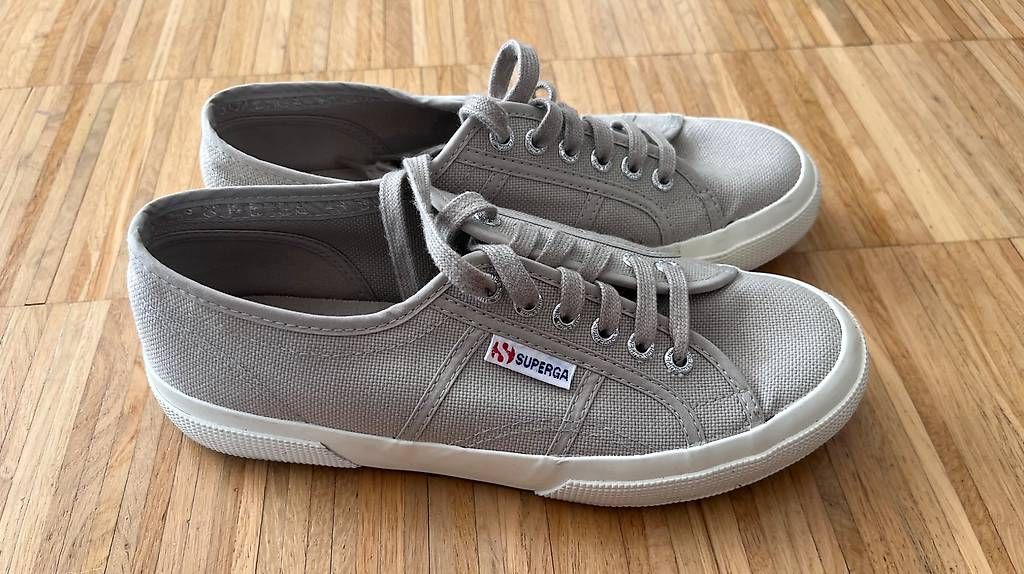 Scarpe da donna: Superga Gr. 39 – Usato da Zürich venduto da Flamingo85 2