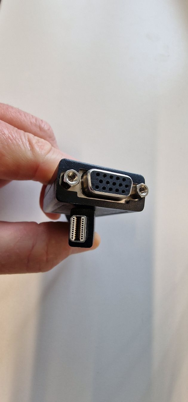 Lenovo Unità & Adattatore: Lenovo Mini DisplayPort to VGA – Usato da Gerlafingen venduto da dulifuli 1