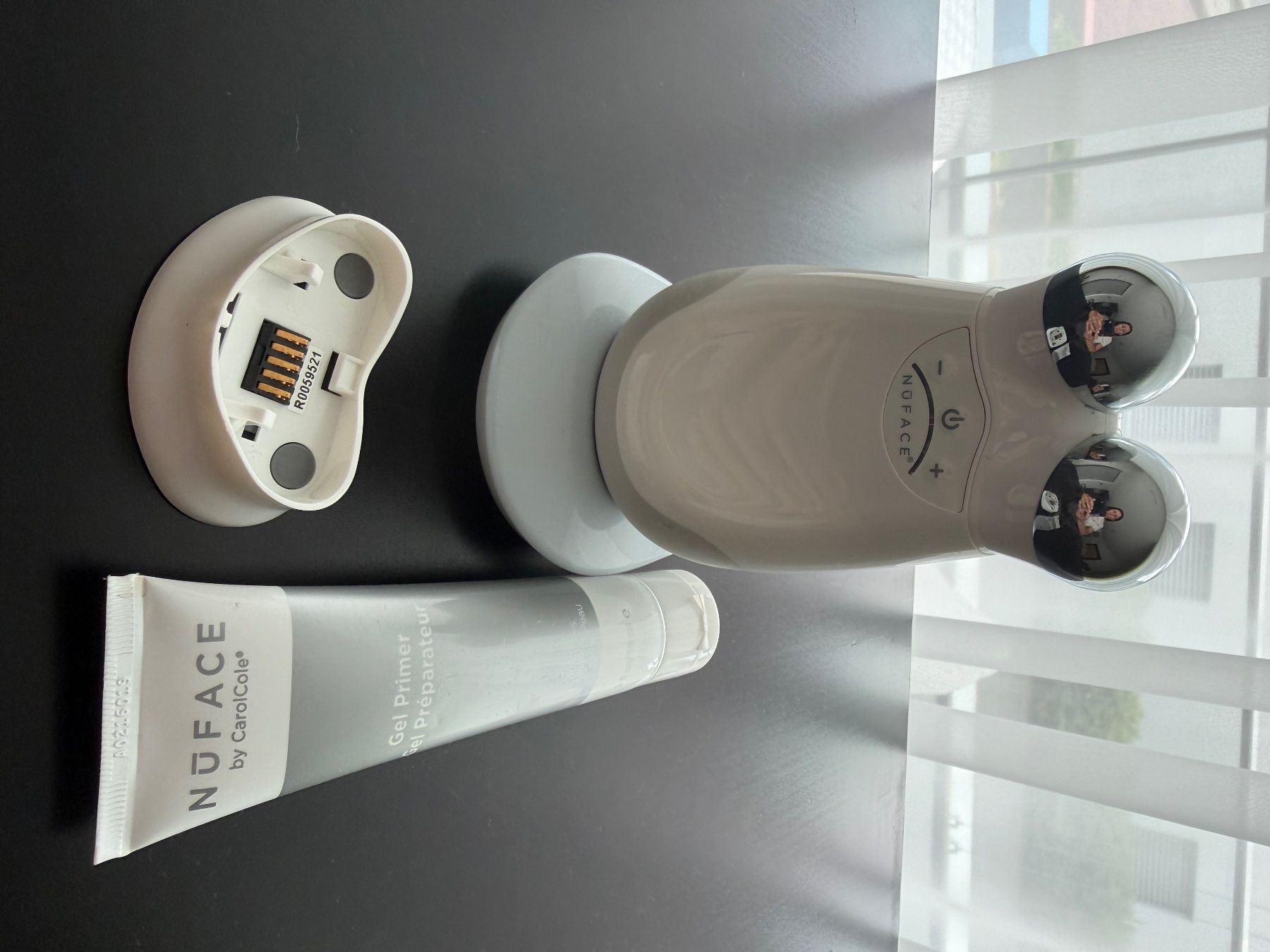 Gesichtspflege: NuFACE Trinity Device with Gel Primer new condition – Gebraucht aus Unterseen von iry_78zl