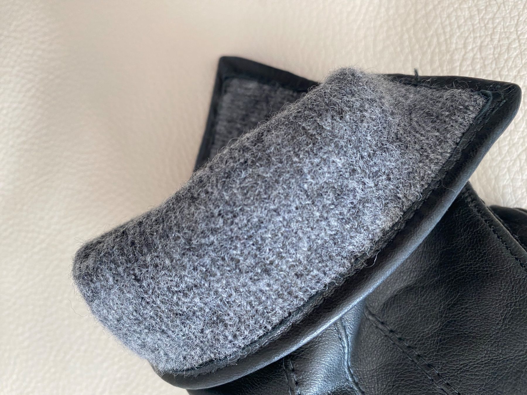 Armani Guanti & manicotti: Perfekter Auftritt - einmalige ARMANI Lederhandschuhe – Nuovo (secondo la descrizione) da Winkel venduto da ferrari2022 5