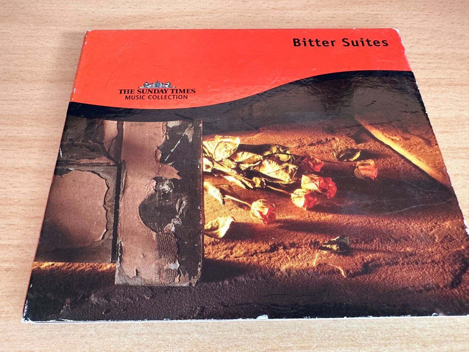 CD: Various – Bitter Suites – Usato da Rikon im Tösstal venduto da Alpenmutz