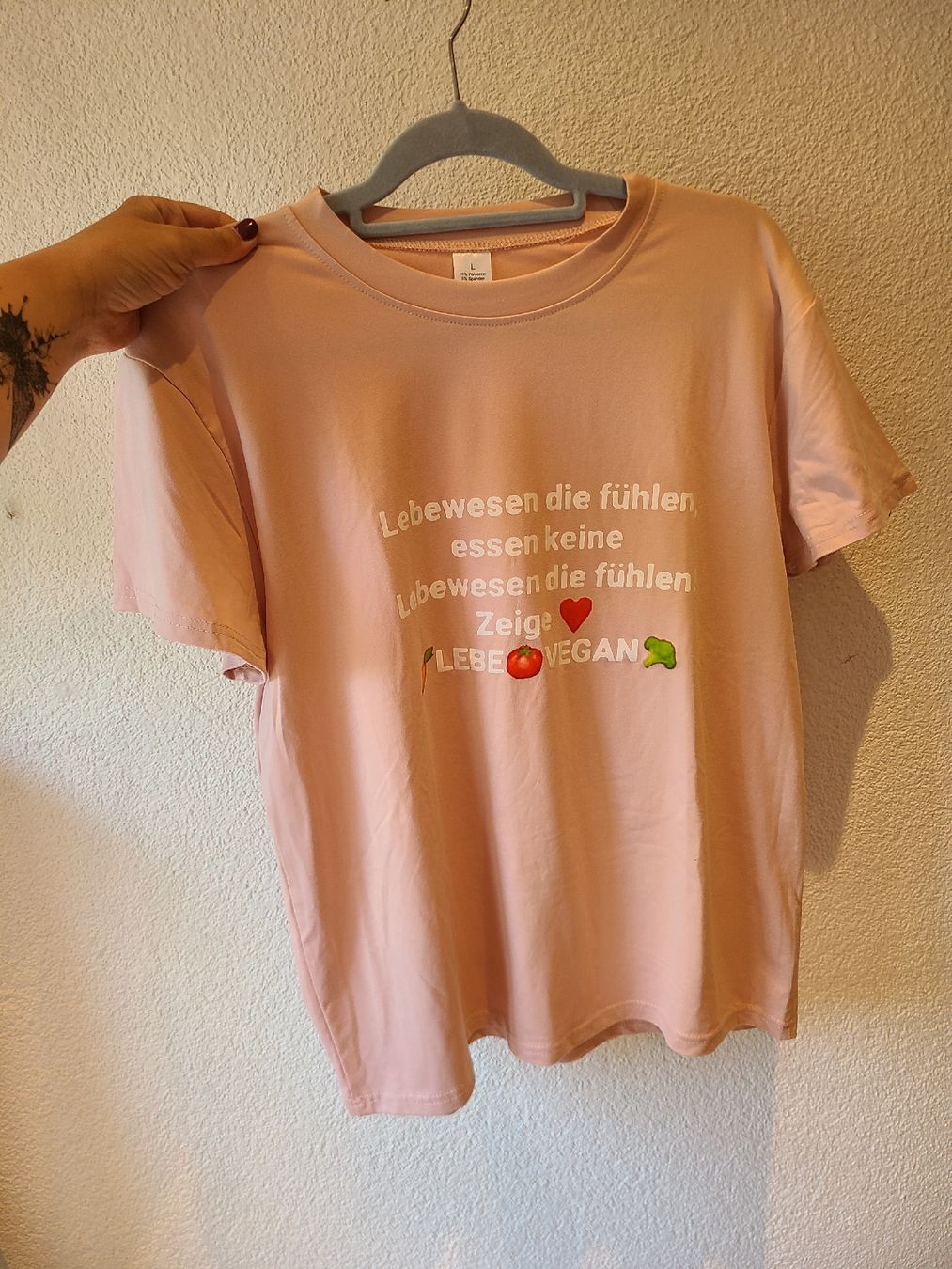T-shirt: Wunderschönes Damen T Shirt – Nuovo (secondo la descrizione) da Zihlschlacht venduto da Sun25