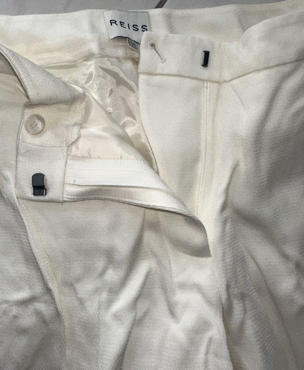 Hosen: REISS HOSE GR. 38 neuwertig – Neu (gemäss Beschreibung) aus Unteraegeri von MH203 7
