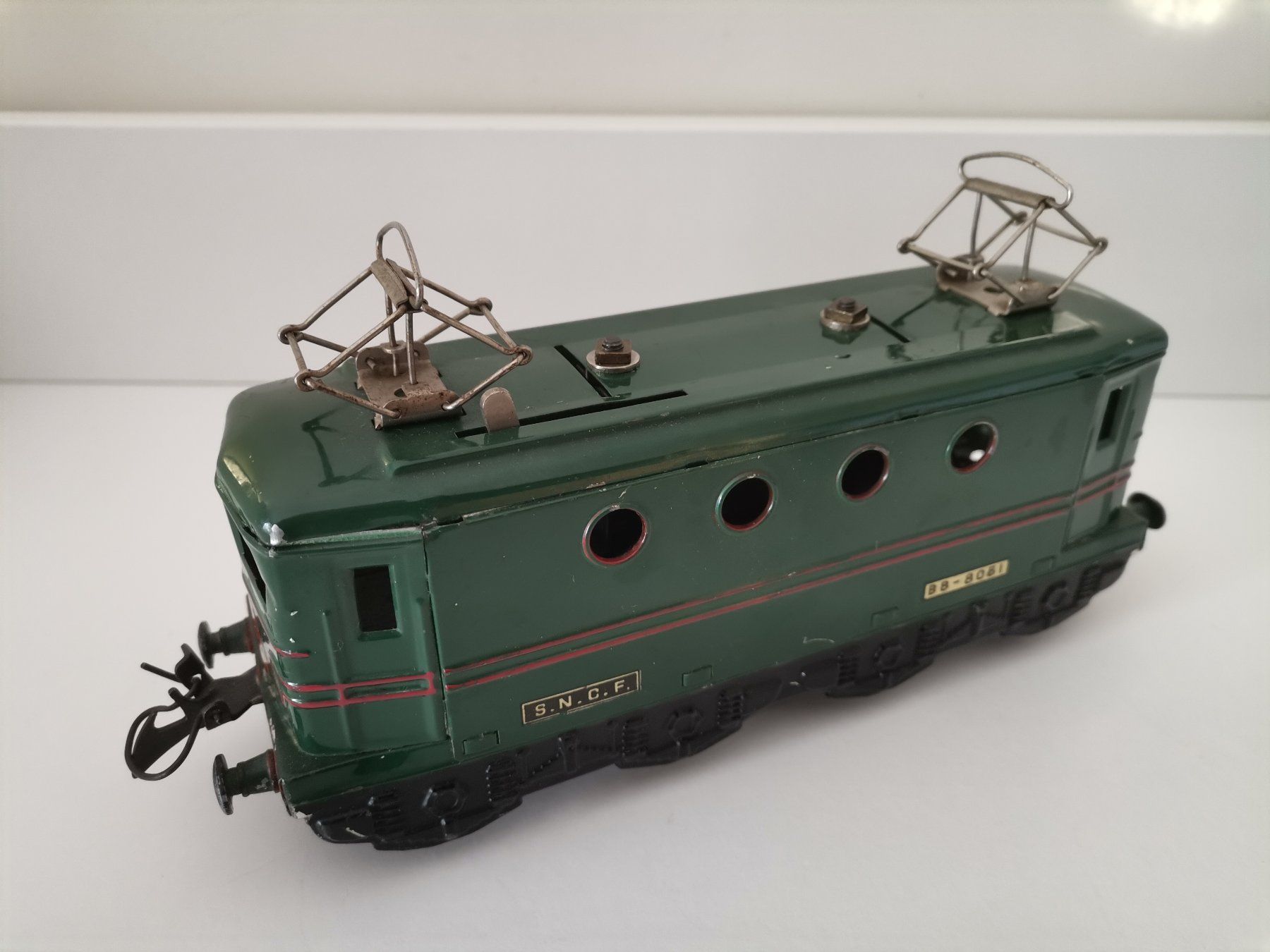 Locomotive électrique Hornby O BB 8051 SNCF – train ancien