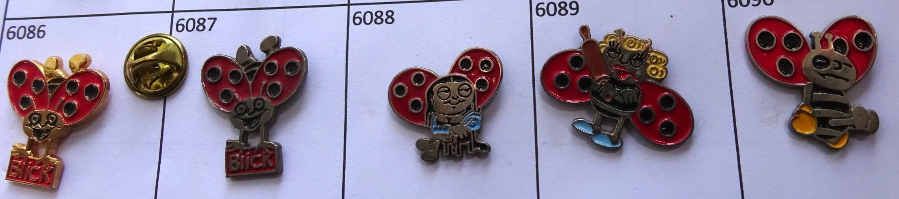 Plaquettes & Badges: 5 Pin Zeitung BLICK – D'occasion à Utzenstorf par BUtter81