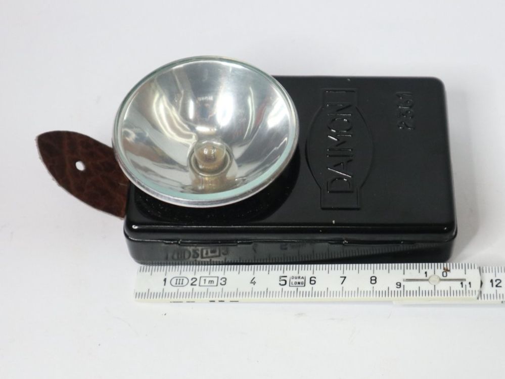 Lampade: Antike Daimon Militär Taschenlampe NOS – Usato da Eschenbach SG venduto da Astalavista 6