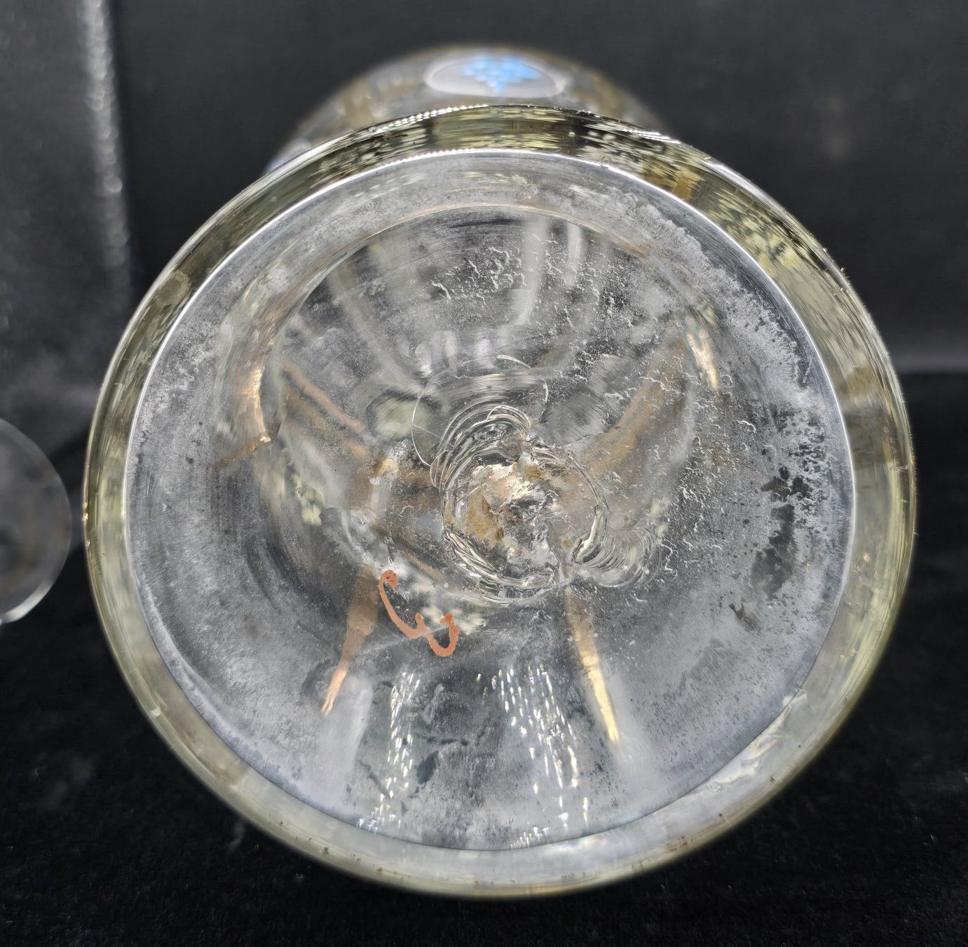 Flaschen: Antike Likörflasche mit 2 Gläser – Gebraucht aus Rorschacherberg von snOOpydOg11 5
