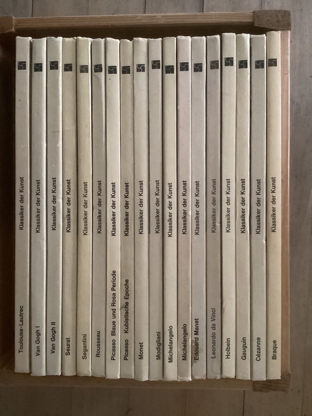 Bücher: Klassiker der Kunst: 18 Bände – Gebraucht aus Muttenz von rob_sc8s