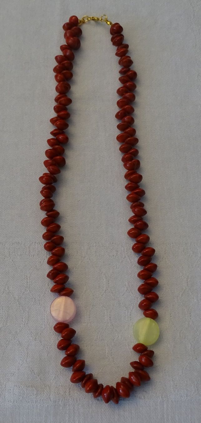 Catenine: ***TOP*** Perlenkette Rot-Braun mit 2 Steinen ***TOP*** – Usato da Zofingen venduto da Felix459 2