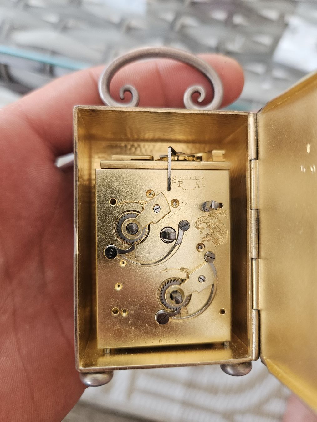 Orologi da terra & Orologi da parete: Art Deco Tisch Uhr Silber ca 1920 – Usato da Rickenbach b. Wil venduto da nic_8ljr 4