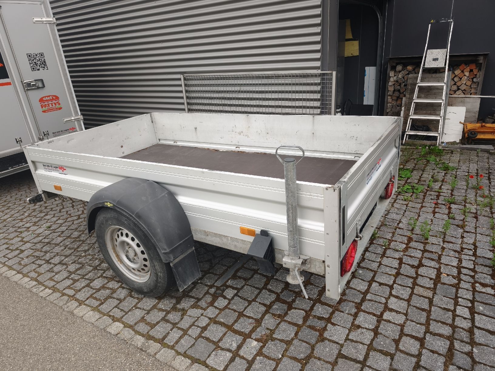 Humbaur Rimorchi: Anhänger Humbaur 1.5T ab Platz – Usato da Lengnau BE venduto da turbostef 2