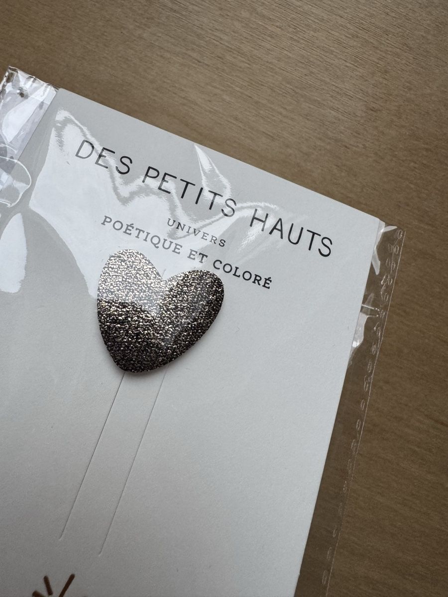 Broches & Aiguilles: Pin des petits hauts Herz – Neuf avec emballage d'origine à Basel par Glamourpourtoi 3