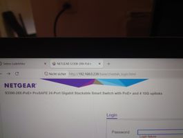 NETGEAR S3300-28X-PoE+ Smart Switch 24-Port Gigabit 4x 10G