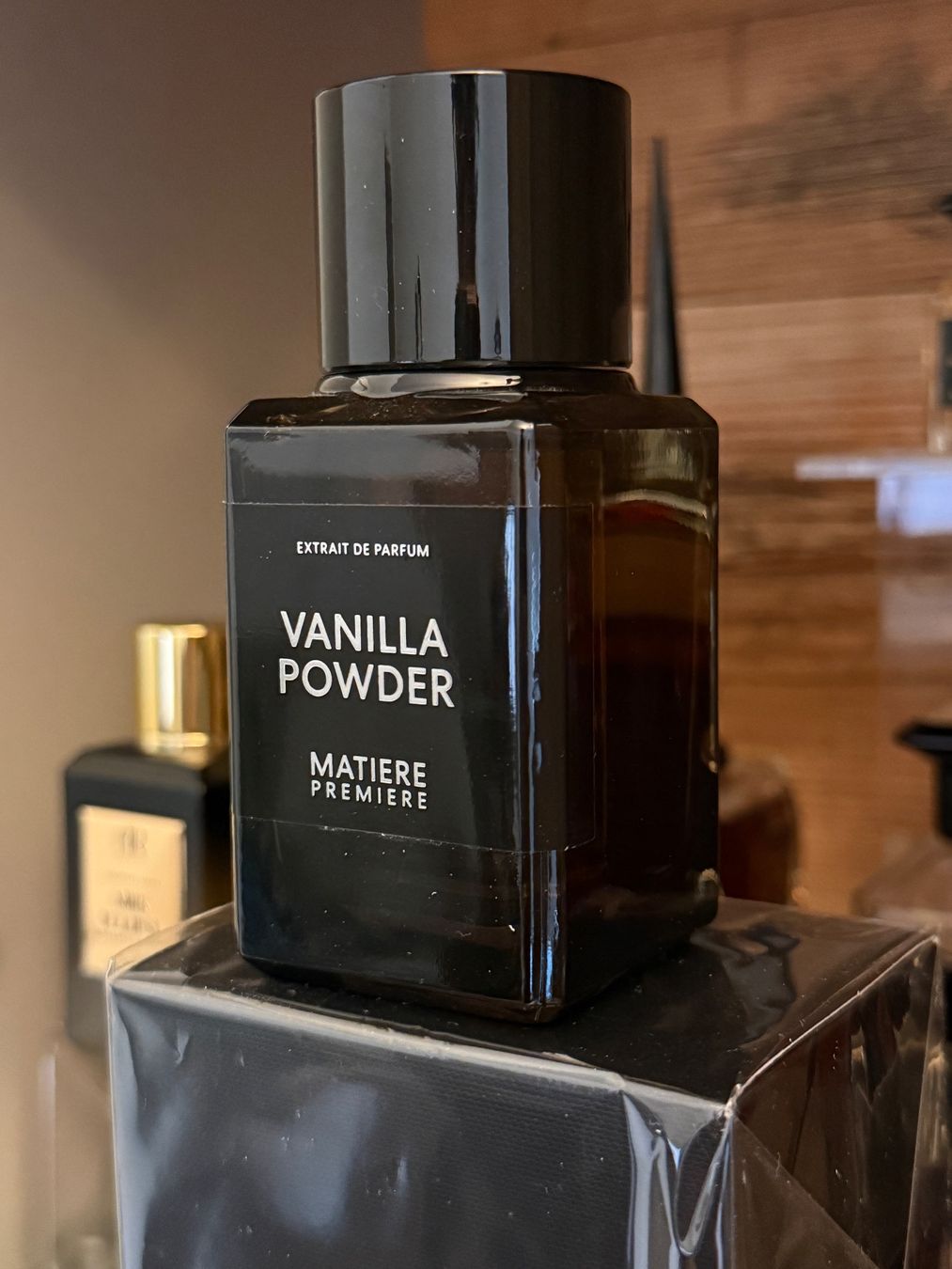 Profumi & Eau de Toilette: MATIERE PREMIERE Vanilla Powder Extrait de Parfum 100 ml – Nuovo (secondo la descrizione) da Ittigen venduto da iGeorgia