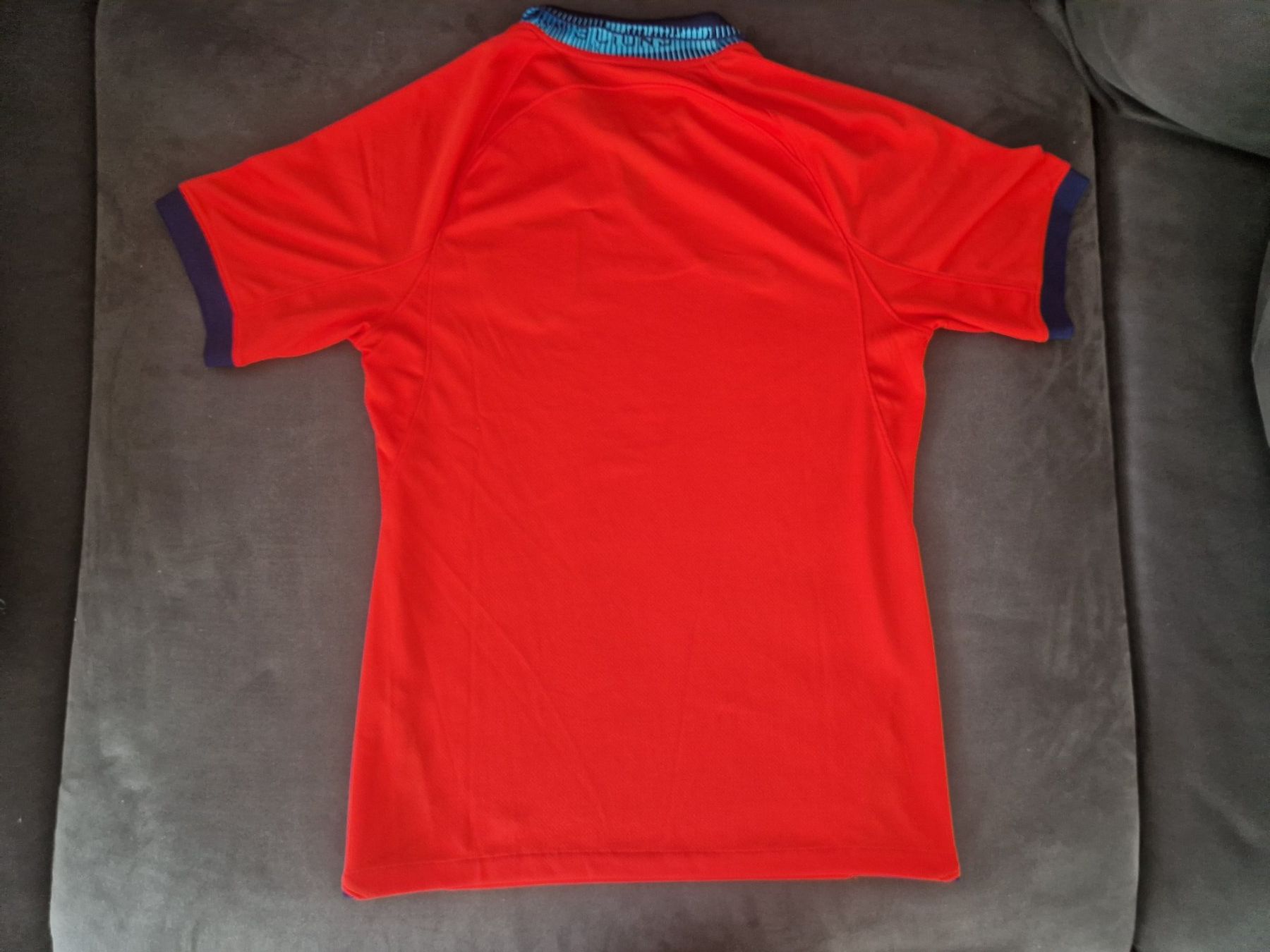 Nike Canottiere & Pantaloni: Original 2022 England Trikot - Grösse S – Nuovo (secondo la descrizione) da Villars-sur-Glâne venduto da Mark_988 3