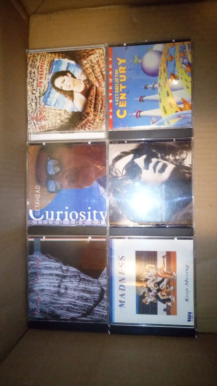 CDs: Los à 60 CD's (001) – Défectueux à Lüsslingen par Wildstar 9