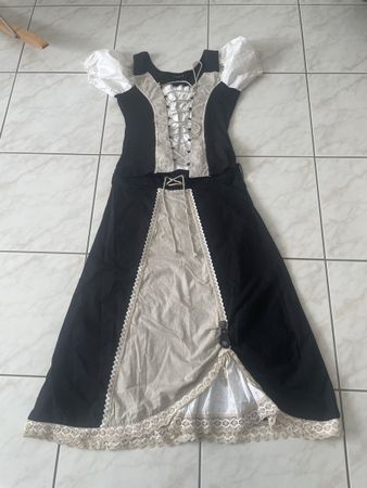 Dirndl ungetragen Grösse 48/46